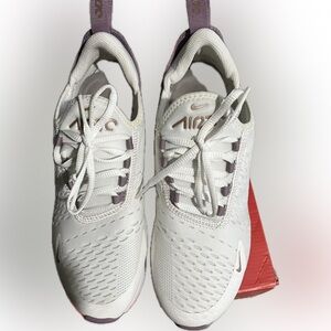 Nike Air Max 270 GS Summit